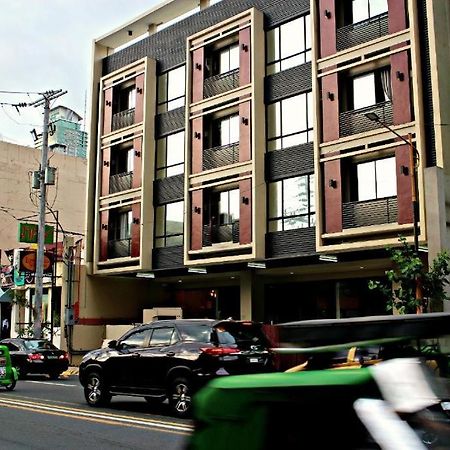 Urban Hostel Pasig City Exterior photo